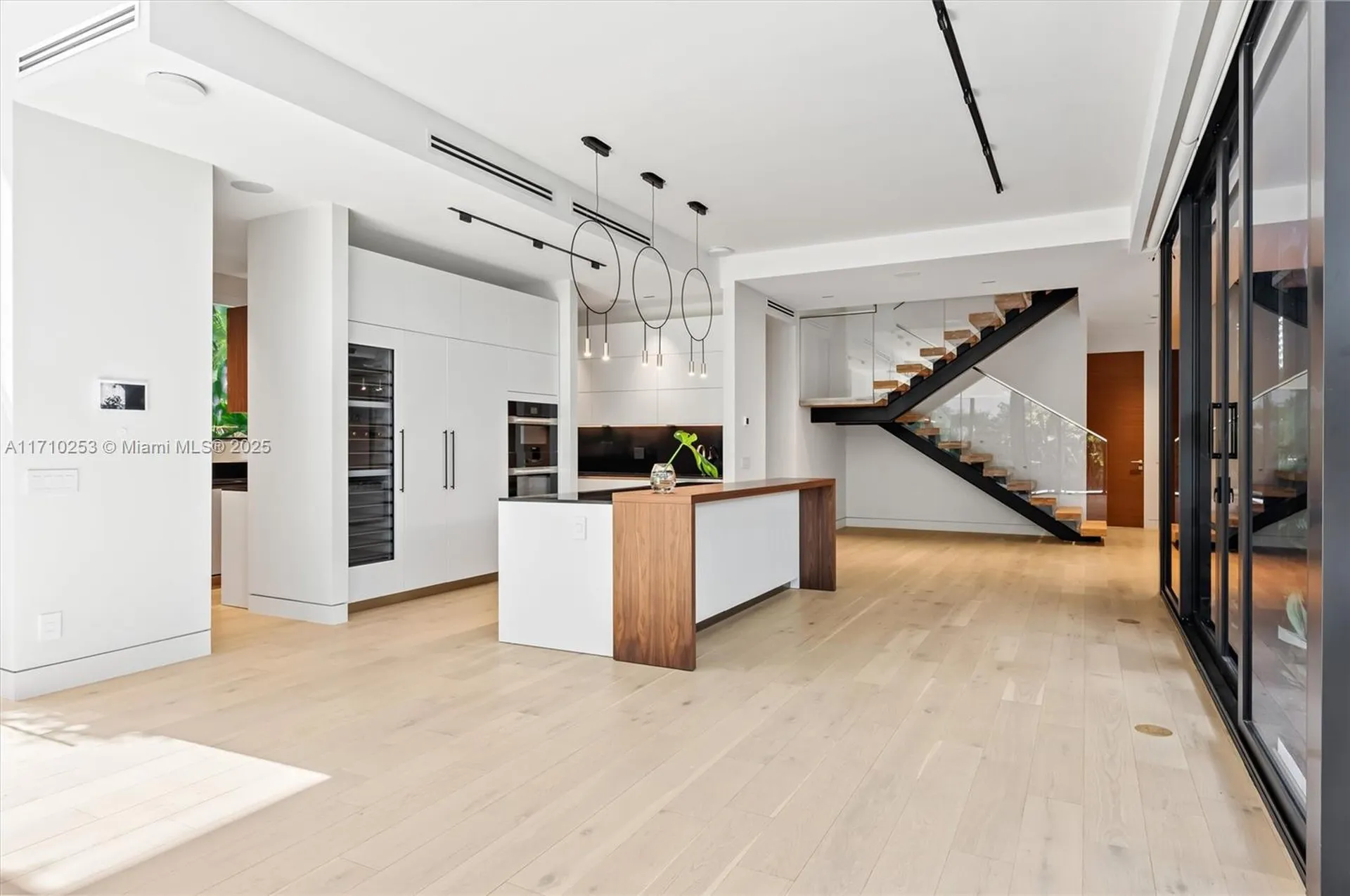 3306 NE 16th Street Fort Lauderdale FL 33304