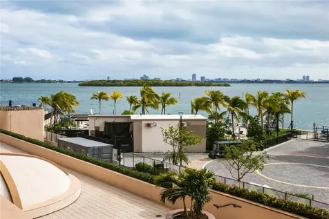 1800 NE 114th Street Miami FL 33181