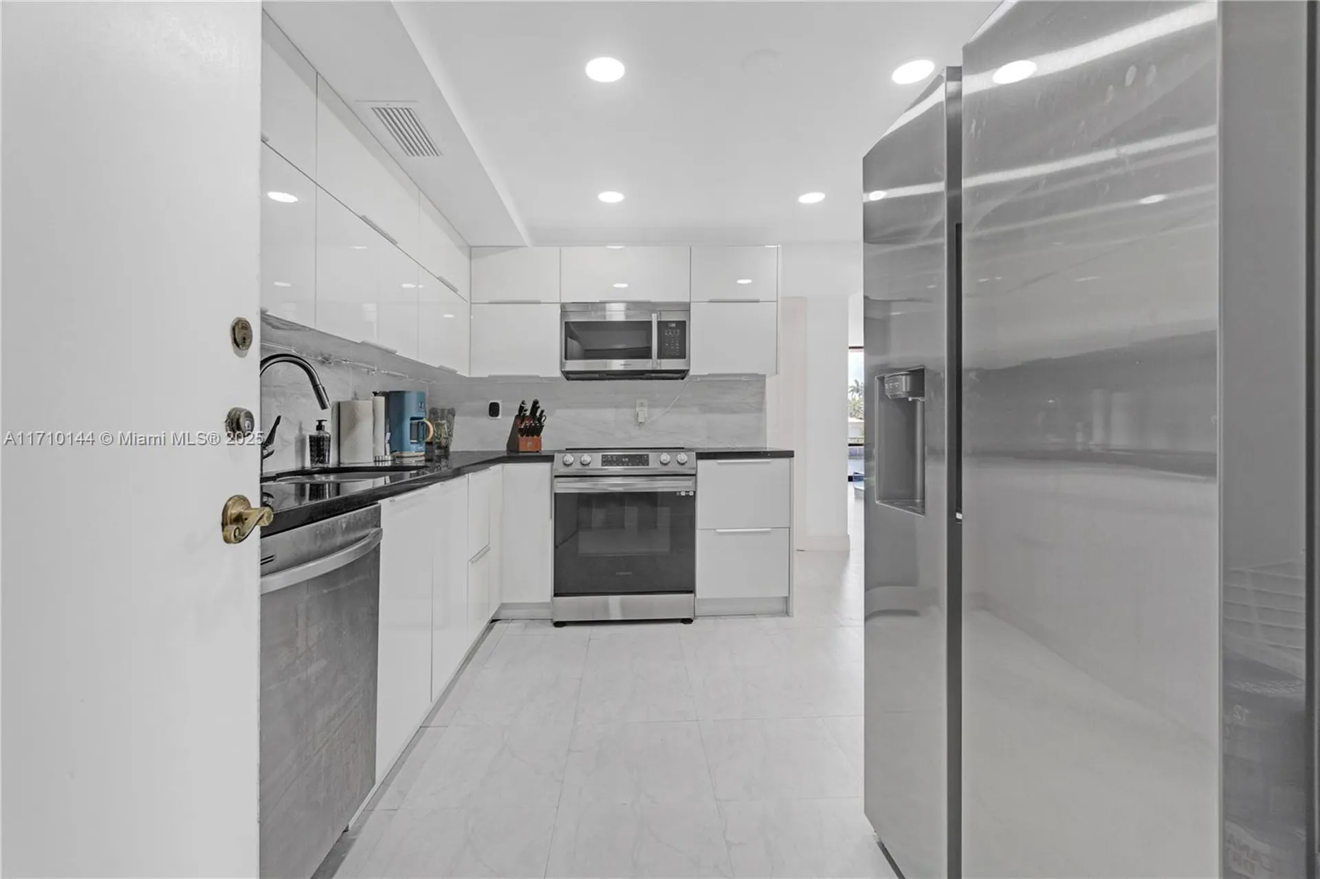1600 S Ocean Drive Hollywood FL 33019