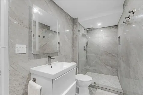 1600 S Ocean Drive Hollywood FL 33019