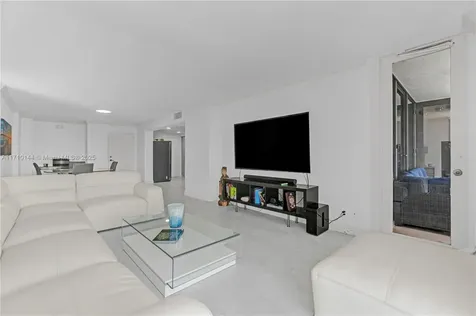 1600 S Ocean Drive Hollywood FL 33019