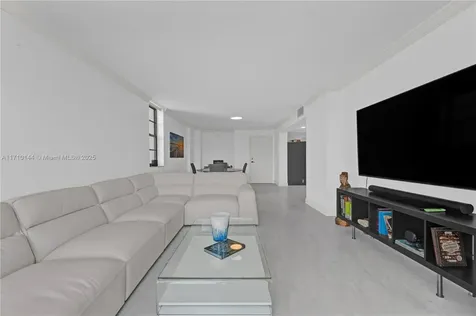 1600 S Ocean Drive Hollywood FL 33019