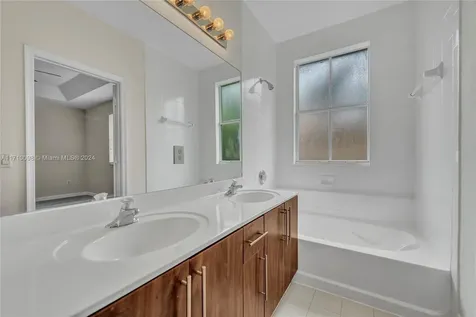 2507 SE 15th Court Homestead FL 33035