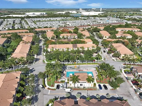 2507 SE 15th Court Homestead FL 33035