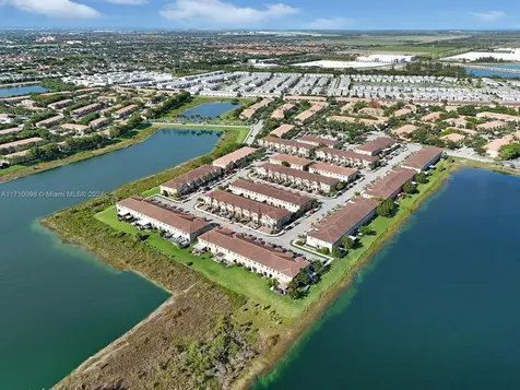 2507 SE 15th Court Homestead FL 33035