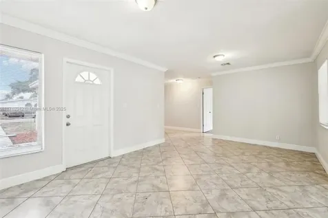 6660 Charleston Street Hollywood FL 33024