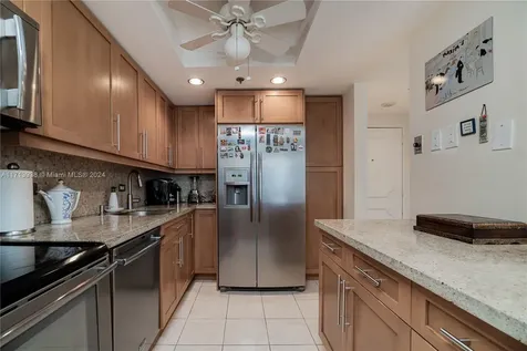 20515 E Country Club Drive Aventura FL 33180