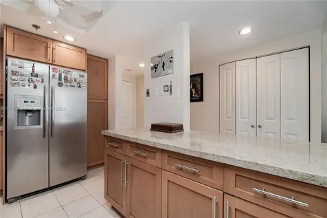 20515 E Country Club Drive Aventura FL 33180
