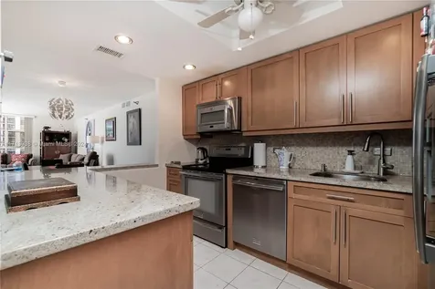20515 E Country Club Drive Aventura FL 33180