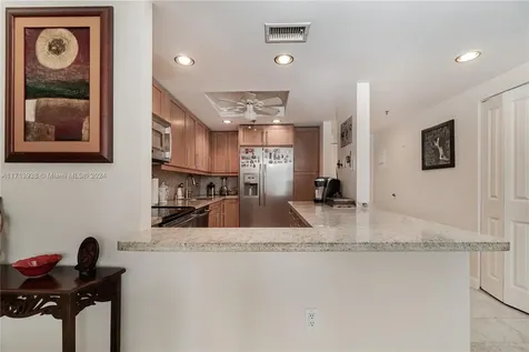 20515 E Country Club Drive Aventura FL 33180