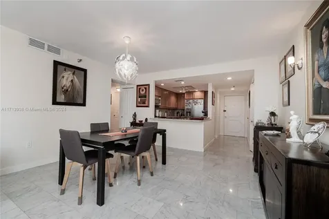 20515 E Country Club Drive Aventura FL 33180