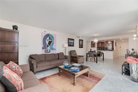 20515 E Country Club Drive Aventura FL 33180