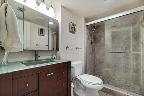 20515 E Country Club Drive Aventura FL 33180