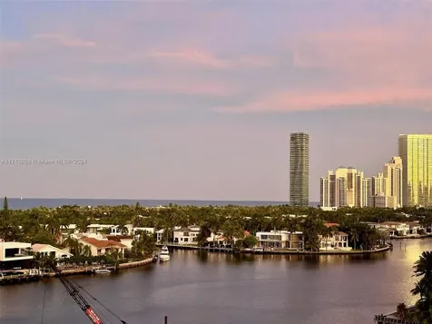 20515 E Country Club Drive Aventura FL 33180
