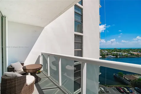 20515 E Country Club Drive Aventura FL 33180