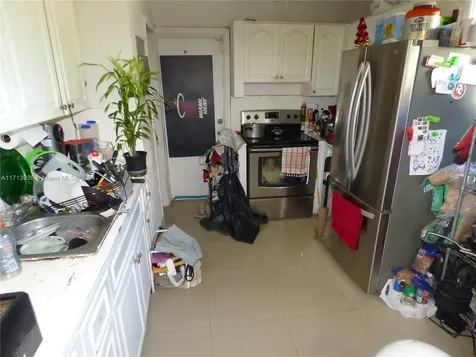 2740 NW 50th Street Miami FL 33142