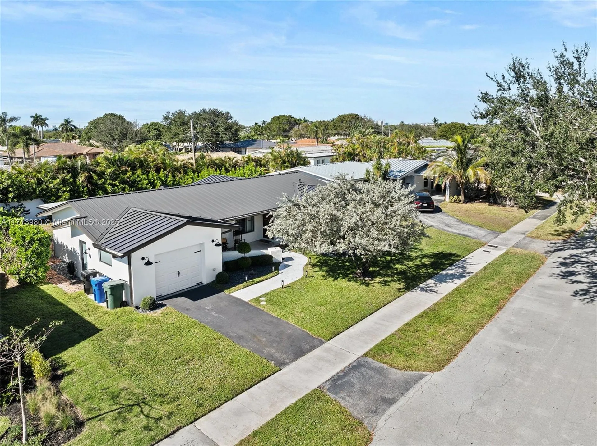 5841 NE 21st Terrace Fort Lauderdale FL 33308