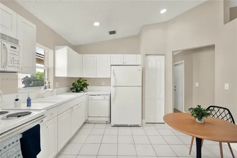 5212 NW 112th Court Doral FL 33178