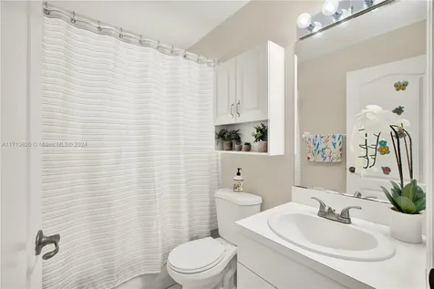5212 NW 112th Court Doral FL 33178