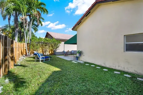 5212 NW 112th Court Doral FL 33178