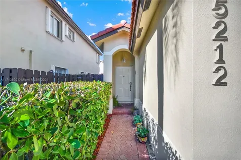 5212 NW 112th Court Doral FL 33178