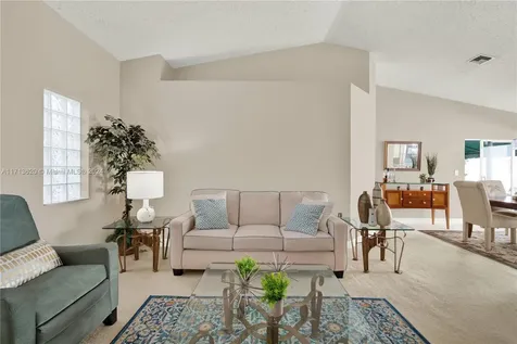 5212 NW 112th Court Doral FL 33178