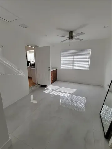 3935 NW 171st Terrace Miami Gardens FL 33055