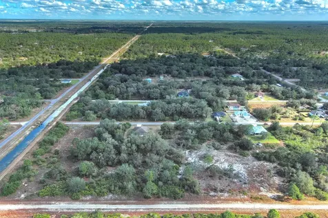 1514 Poinsettia Avenue Lehigh Acres FL 33972