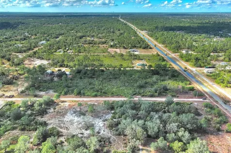 1514 Poinsettia Avenue Lehigh Acres FL 33972