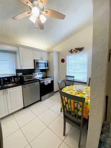 8089 Sweetbriar Way Boca Raton FL 33496