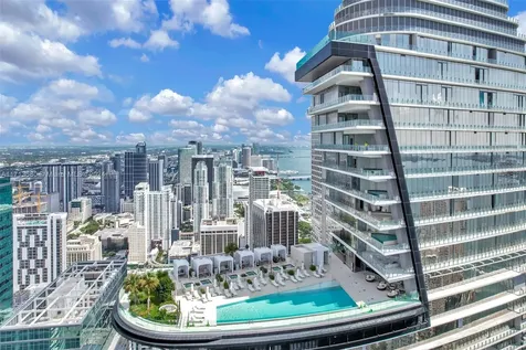 300 Biscayne Boulevard Way Miami FL 33131