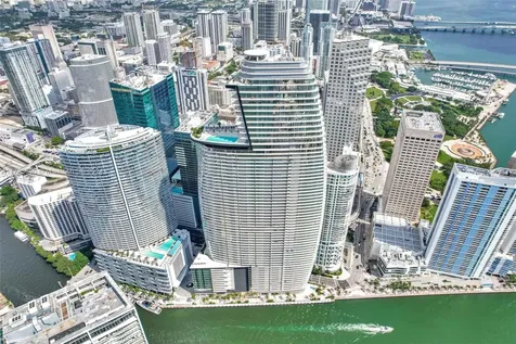 300 Biscayne Boulevard Way Miami FL 33131
