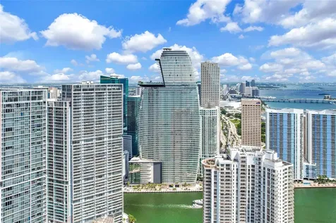 300 Biscayne Boulevard Way Miami FL 33131