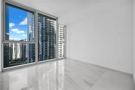 300 Biscayne Boulevard Way Miami FL 33131