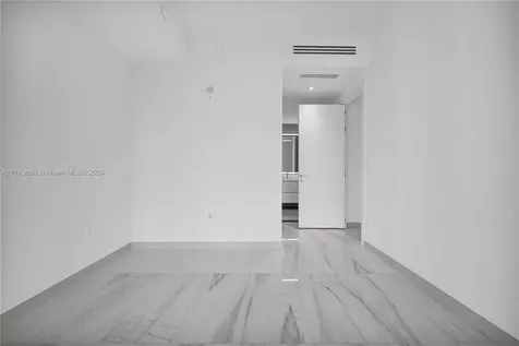 300 Biscayne Boulevard Way Miami FL 33131