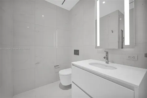 300 Biscayne Boulevard Way Miami FL 33131