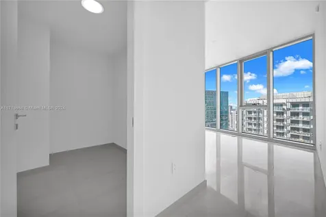 300 Biscayne Boulevard Way Miami FL 33131