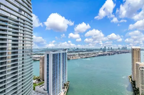 300 Biscayne Boulevard Way Miami FL 33131