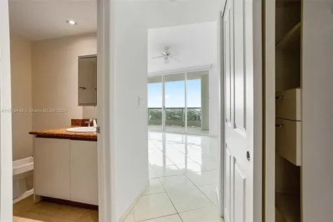 2127 Brickell Avenue Miami FL 33129
