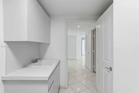 2127 Brickell Avenue Miami FL 33129
