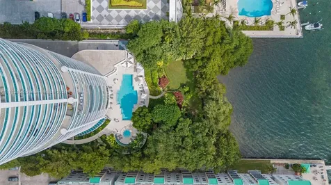 2127 Brickell Avenue Miami FL 33129