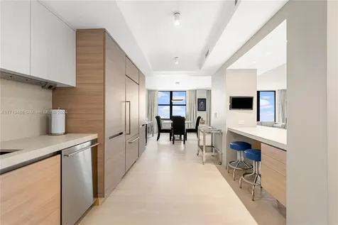 9801 Collins Avenue Bal Harbour FL 33154