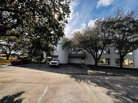 701 Promenade Drive Pembroke Pines FL 33026