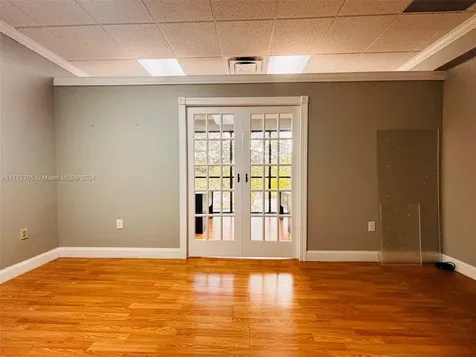 701 Promenade Drive Pembroke Pines FL 33026