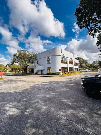 701 Promenade Drive Pembroke Pines FL 33026