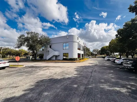 701 Promenade Drive Pembroke Pines FL 33026