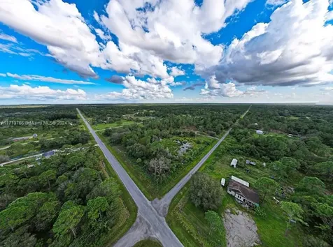 524 Camino Real Boulevard Clewiston FL 33440