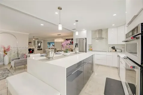 9021 NW 20th Street Pembroke Pines FL 33024