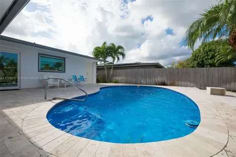 9021 NW 20th Street Pembroke Pines FL 33024