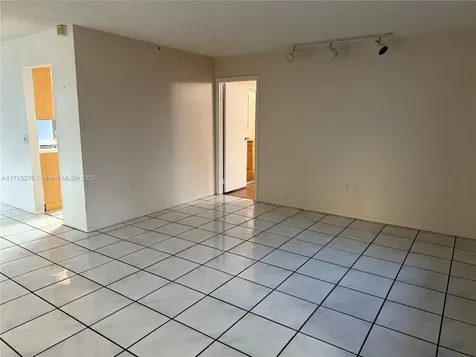 8441 NW 8th Street Pembroke Pines FL 33024